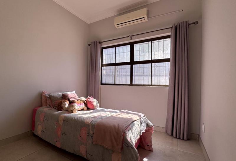 4 Bedroom Property for Sale in Strand Central Western Cape